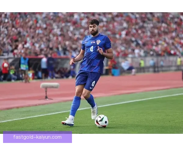 格瓦迪奥尔战术适配性引发关注，表现稳健助力球队攻防平衡